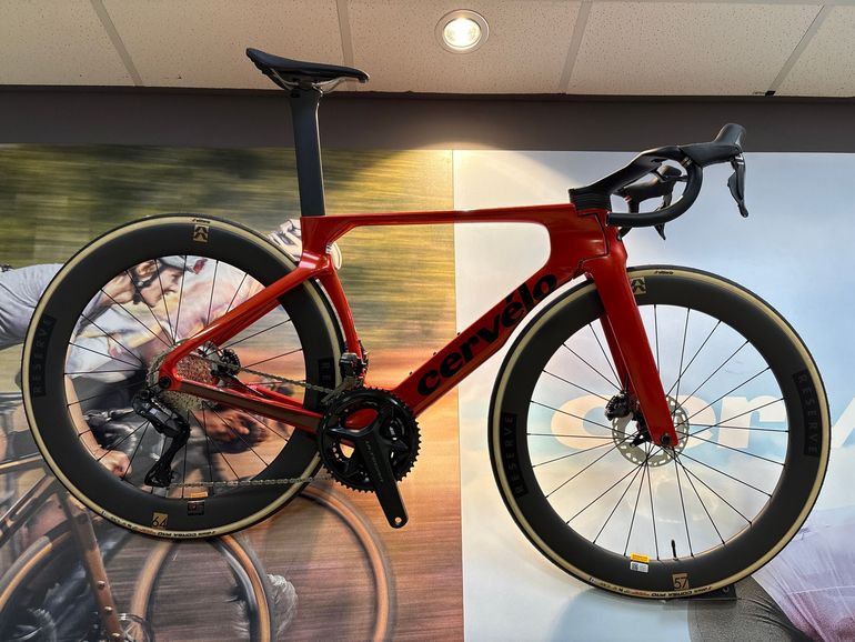 Cervelo S5 2026 usata — vista laterale