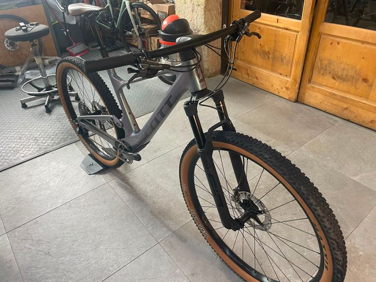 Scott Spark Rc Pro 2024 — Bici usata