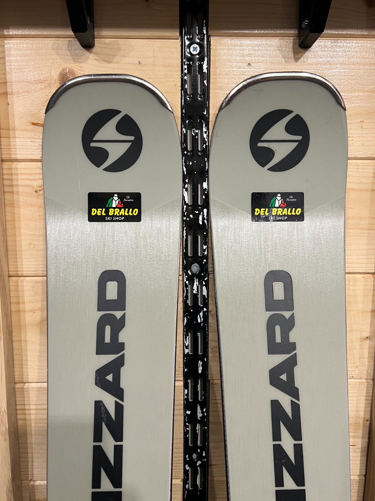 Blizzard Stormbird 82 DTI — attacco TPX 12 Demo, Buone condizioni