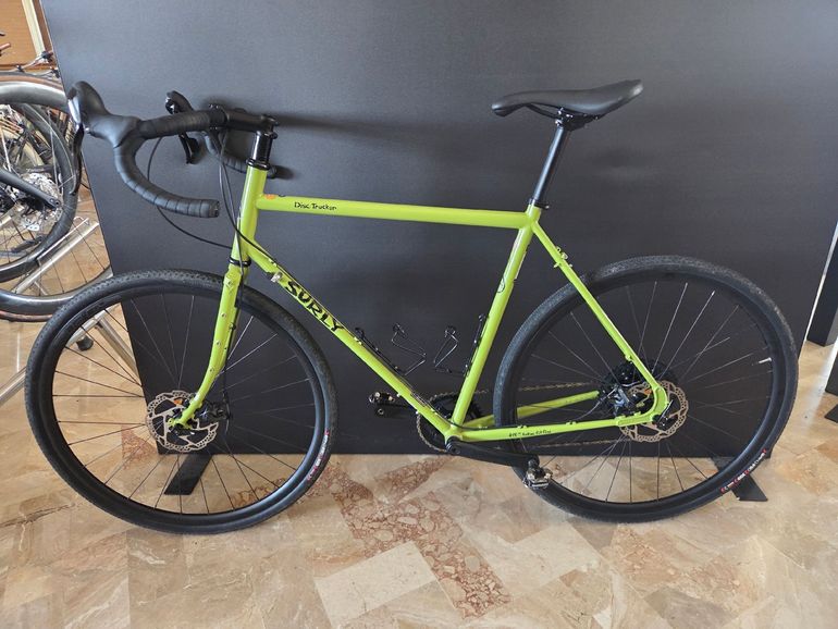 Surly Trucker 2024 usata — dettaglio