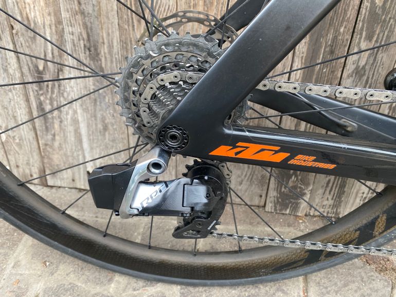 KTM Revelator — gruppo SRAM Red eTap AXS, taglia M