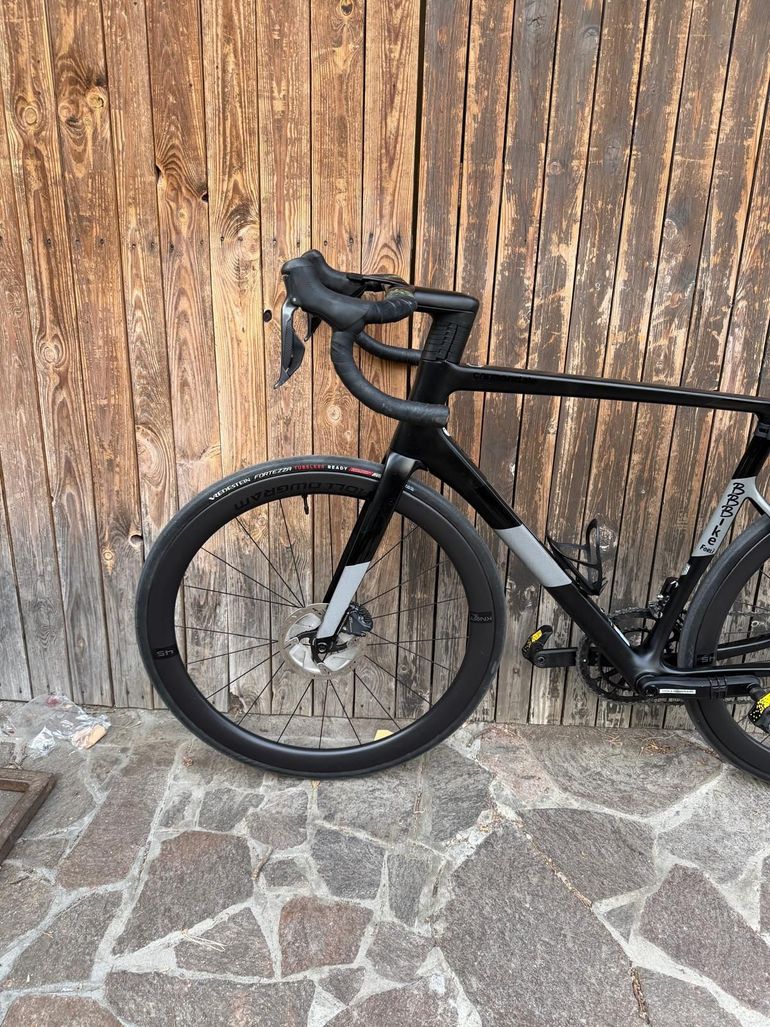 Cannondale Supersix Hollogram Carbon 2022 usata — dettaglio