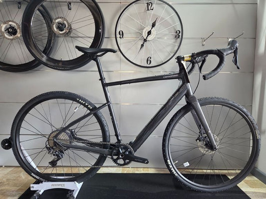 Cannondale Topstone Neo Sl 2 2024 usata — vista laterale