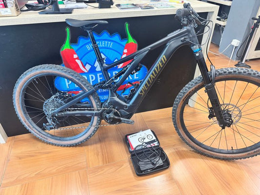 Specialized Turbo Levo Comp Alloy 2022 usata — vista laterale