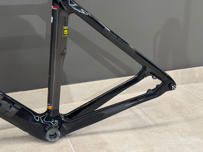 Bianchi Oltre Xr4 2023 usata — dettaglio
