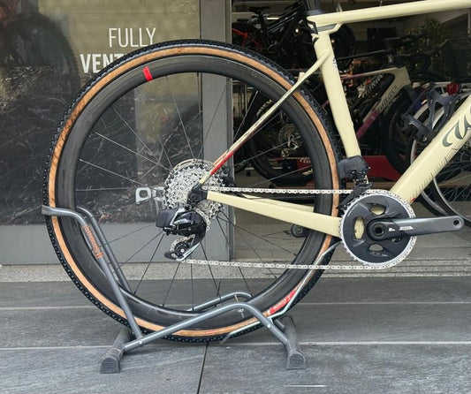 Wilier Triestina Rave Slr 2023 usata — vista laterale