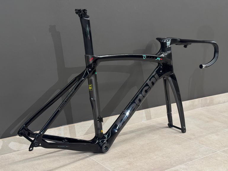 Bianchi Oltre Xr4 — gruppo Frameset, taglia 53