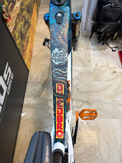 Megamo Crave Crb Gravity 2022 usata — dettaglio