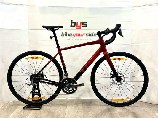 Trek Domane Al 2 Gen 4 2026 usata — vista laterale
