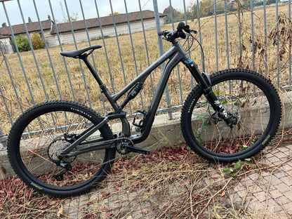 Specialized Stumpjumper 15 Comp Alloy 2025 — Bici usata