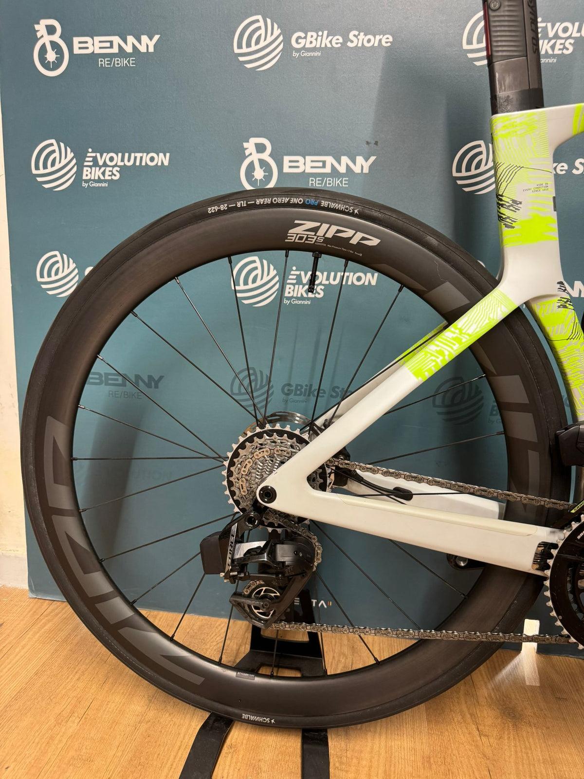 Scott Foil Rc Tri — gruppo SRAM Force eTap AXS, taglia M