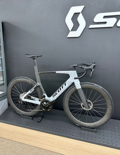 Scott Foil — gruppo Shimano Dura-Ace Di2, taglia M