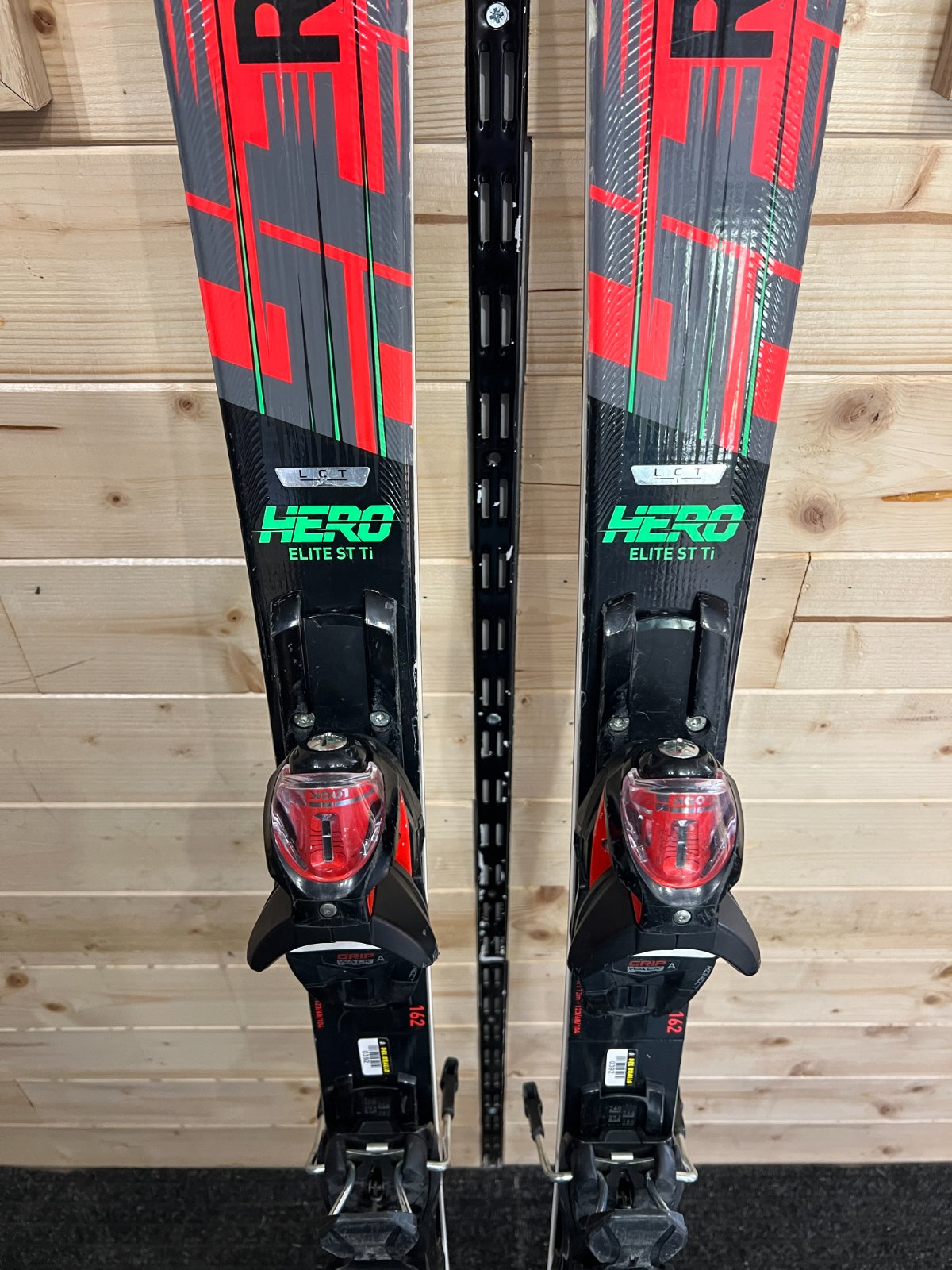 Rossignol Hero Elite ST Ti Konect 2026 — Da Pista usato