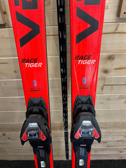 Volkl Racetiger RC Black — attacco VMotionT 12, Buone condizioni