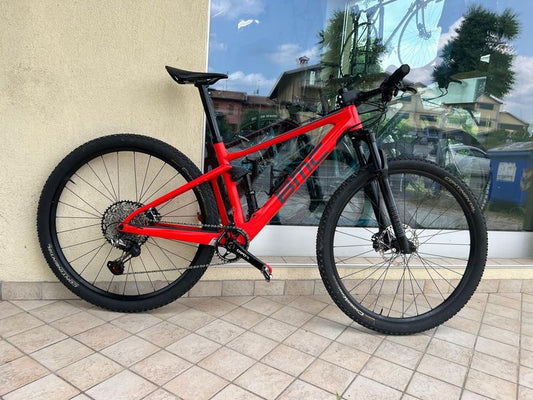 BMC Fourstroke 01 Three 2021 usata — vista laterale