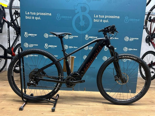 Bianchi T-Tronik Sport 2022 usata — vista laterale