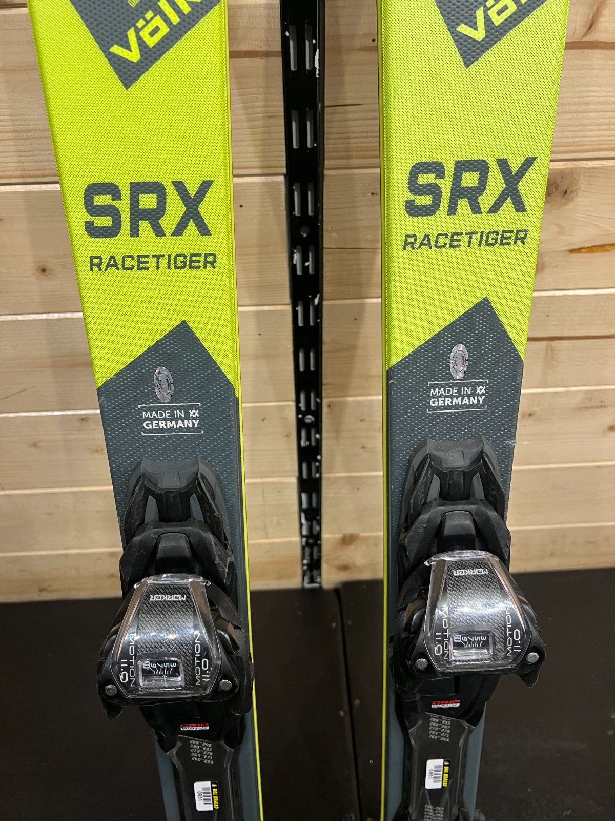 Volkl Racetiger SRX — attacco VMotion 11, Buone condizioni