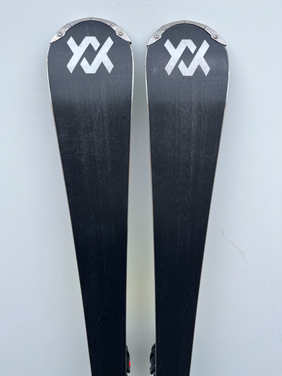 Volkl Racetiger SC Black 2022 usato — dettaglio