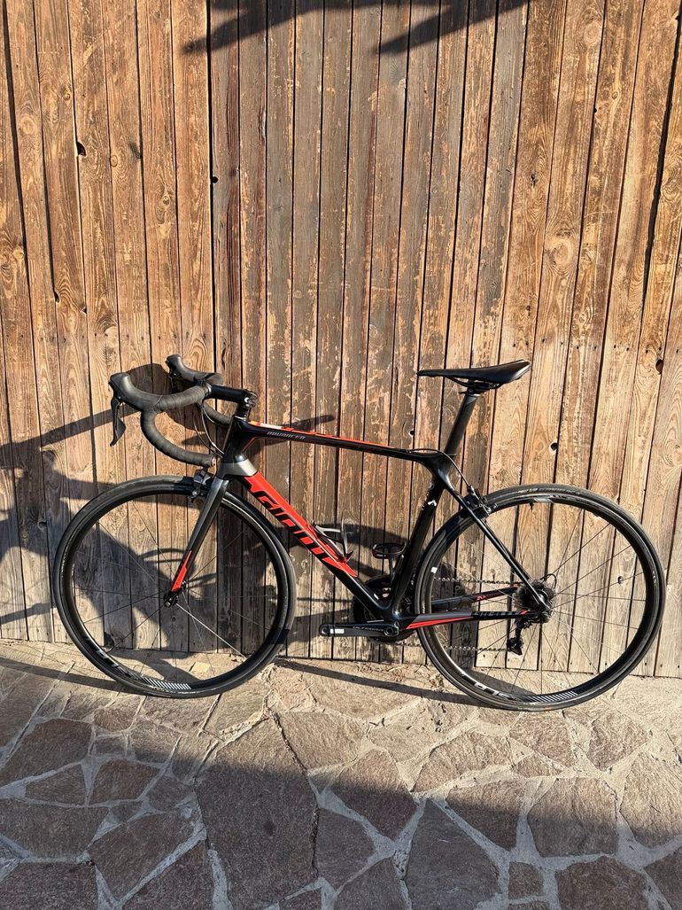 Giant Tcr Advanced Pro 1 2018 usata — dettaglio