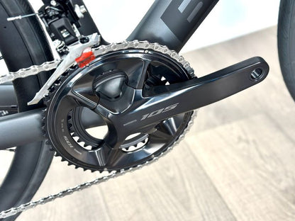 Bianchi Oltre Race — gruppo Shimano 105, taglia 55 cm