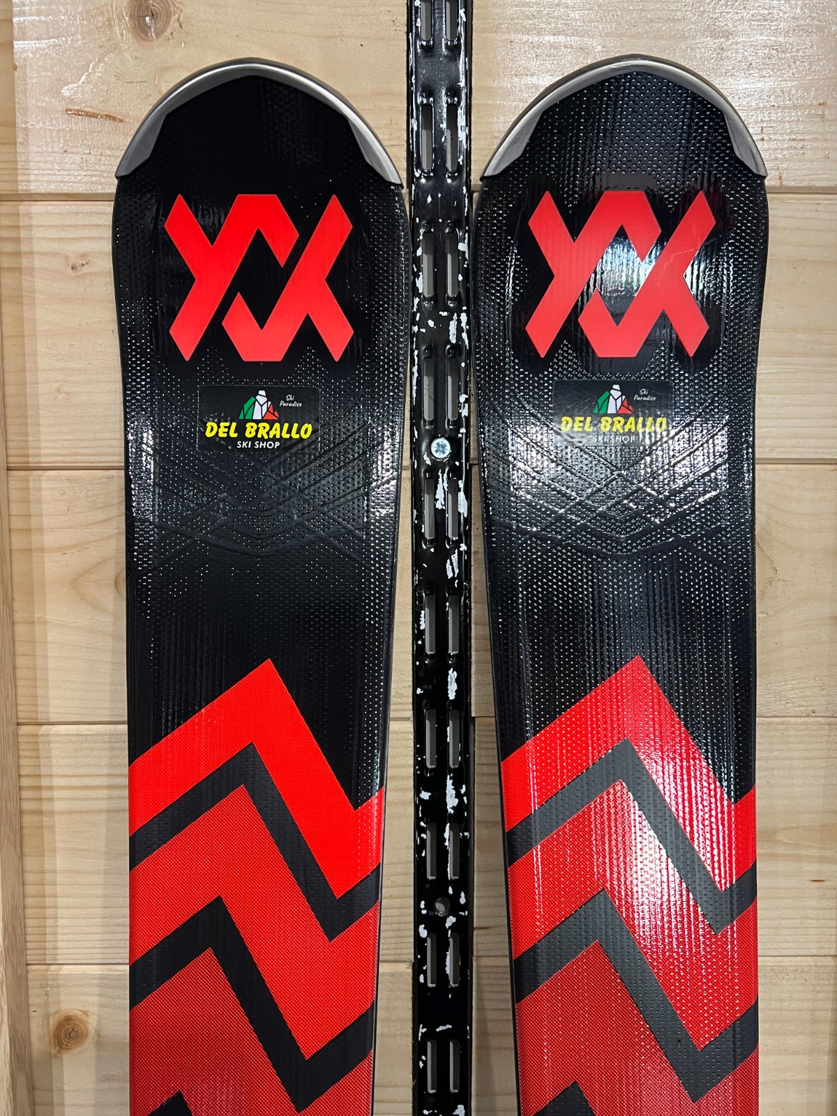 Volkl Racetiger RC Black — attacco VMotionT 12, Buone condizioni