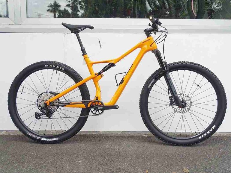 Cannondale Scalpel Carbon Se 2 2024 usata — vista laterale
