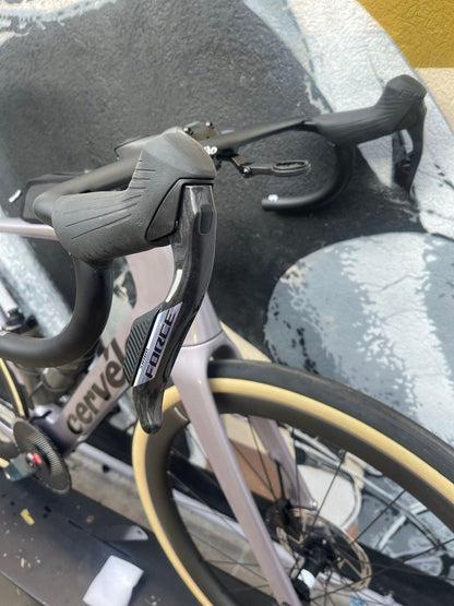 Cervelo Áspero-5 Red 2024 usata — dettaglio