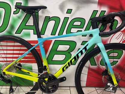 Giant Tcr Advanced 2 2025 usata — vista laterale
