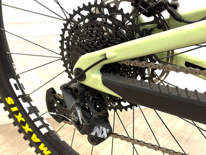 Santa Cruz Heckler R / Carbon C / Mx 2023 usata — dettaglio