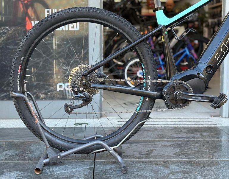 Bianchi T-Tronik Sport 9.1 — gruppo Shimano Deore, taglia L