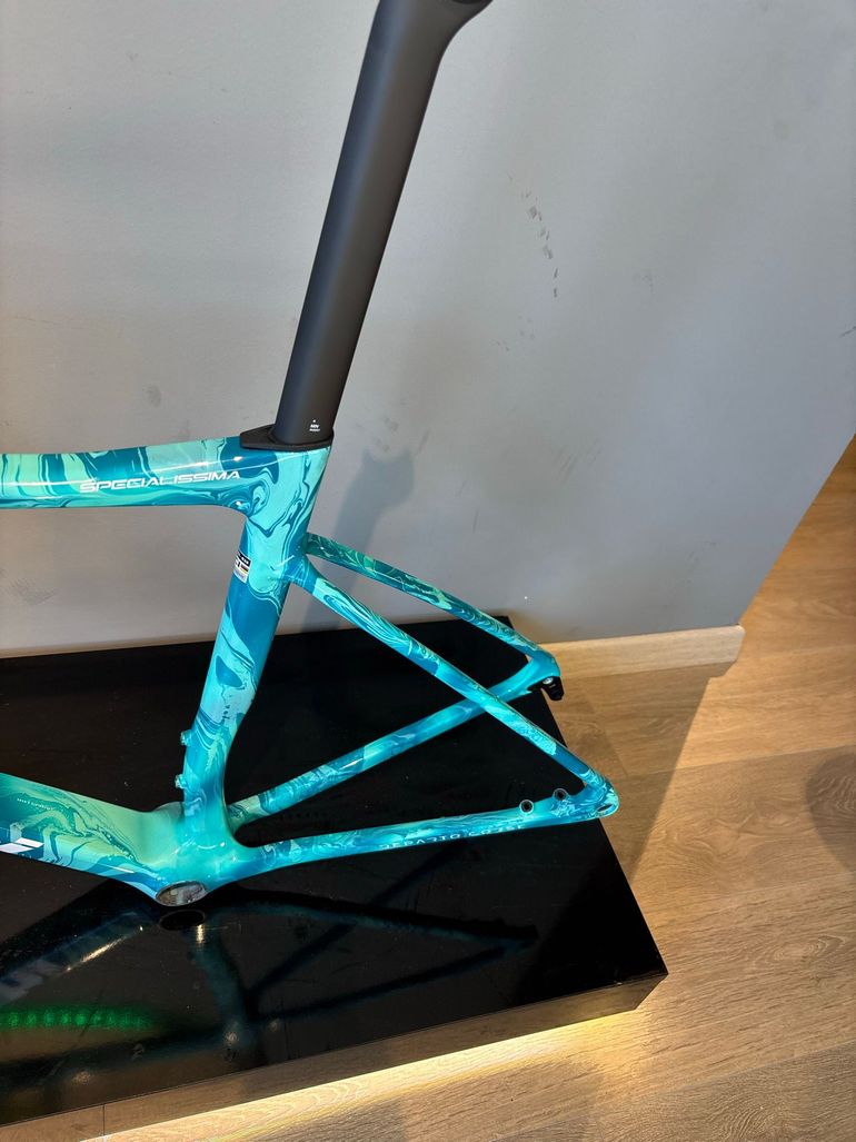 Bianchi Specialissima Rc Founder Edition — telaio in Carbonio, Nuovo