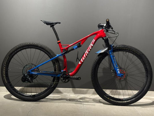 Wilier Triestina Urta Slr 2024 usata — vista laterale