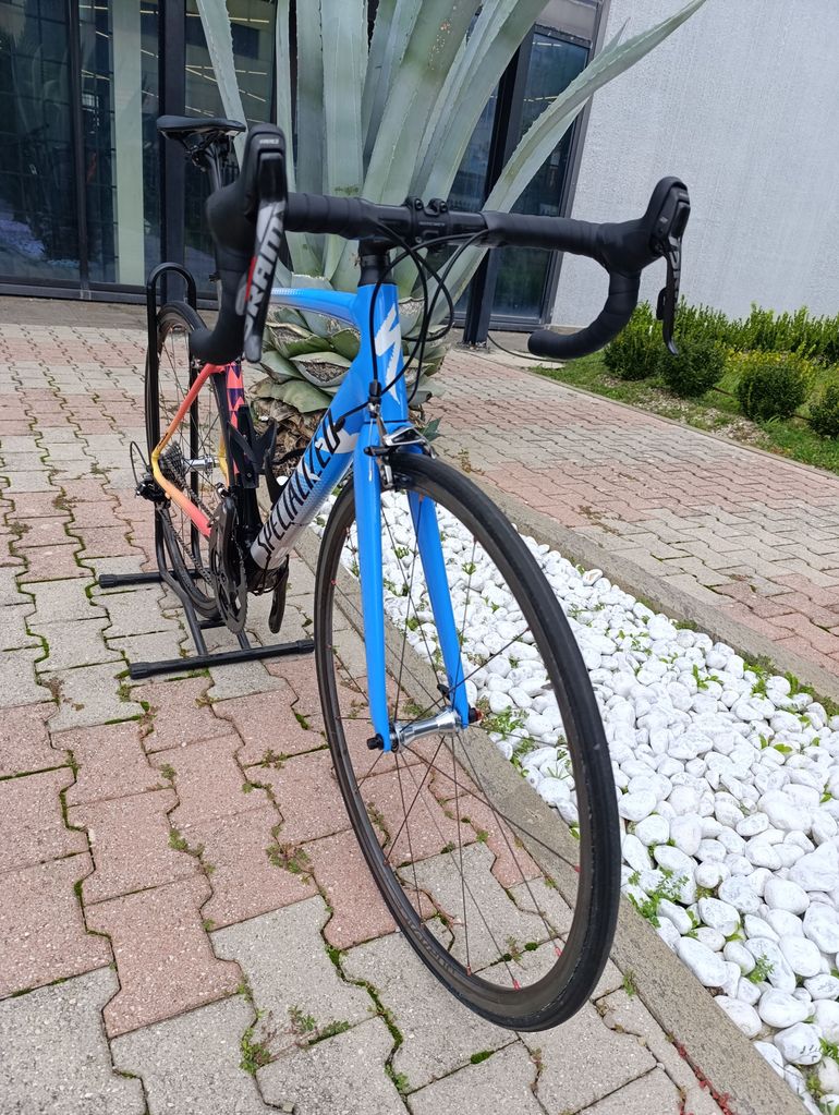Specialized Allez Sprint Comp — gruppo Shimano 105, taglia 56