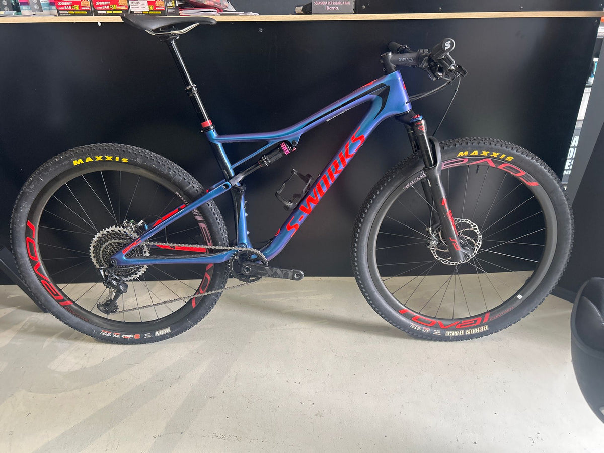 Specialized S-Works Epic 2018 usata — vista laterale