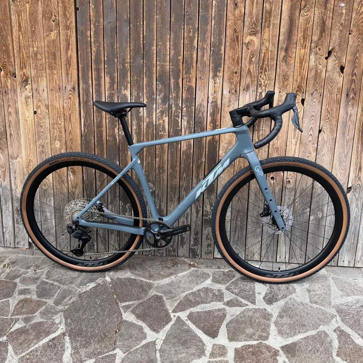 KTM Gravelator Elite 2026 usata — vista laterale