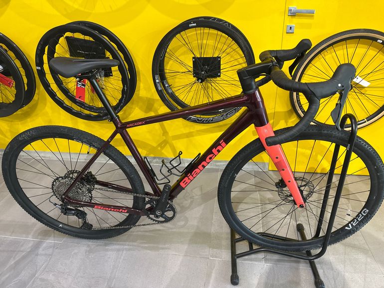 Bianchi Arcadex Al 610 — gruppo Shimano GRX, taglia M