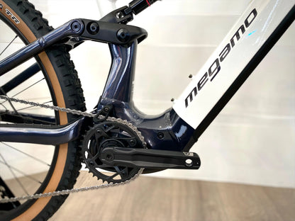 Megamo Ryal 10 2027 usata — dettaglio