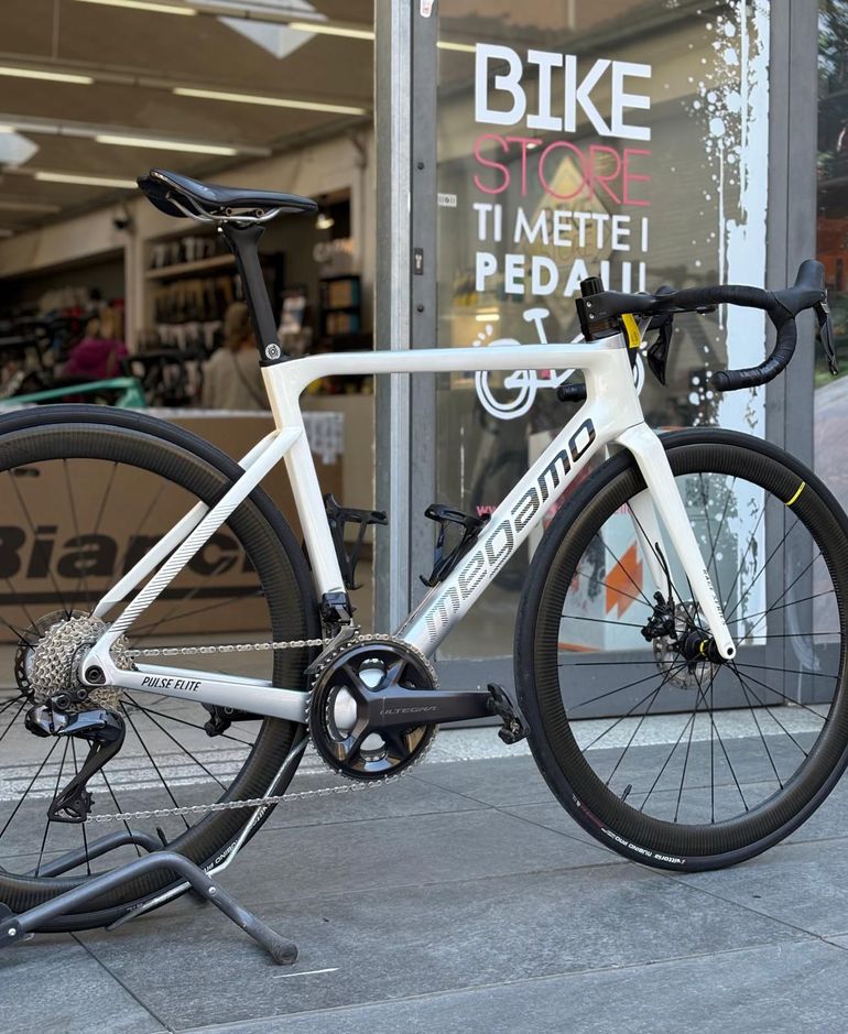 Megamo Pulse Elite 05 Sh12 2024 — Bici usata