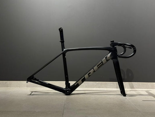 Trek Emonda SLR 2023 usata — vista laterale