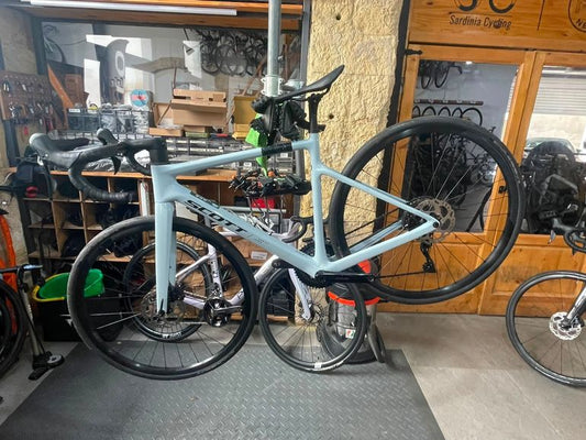 Scott Addict 50 2025 usata — vista laterale