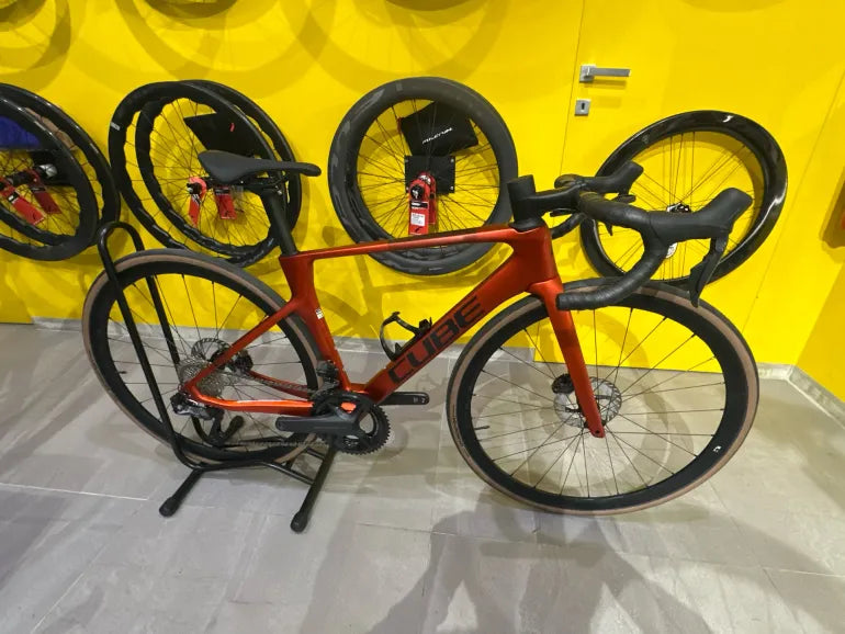 Cube Agree C:62, Race 2022 usata — vista laterale