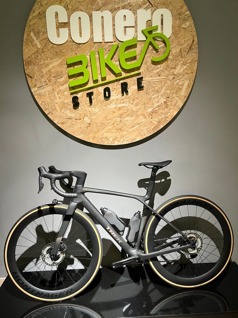 Trek Madone Slr 7 Gen 8 2025 usata — dettaglio