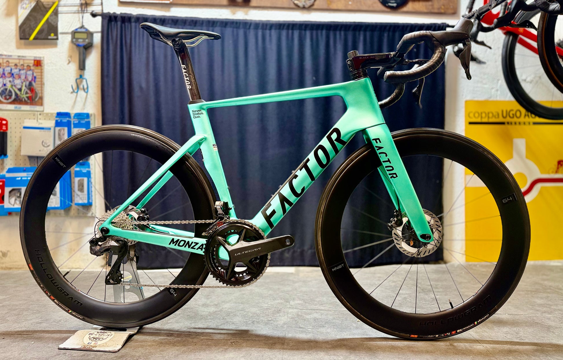 Factor Monza Steel 2025 usata — vista laterale