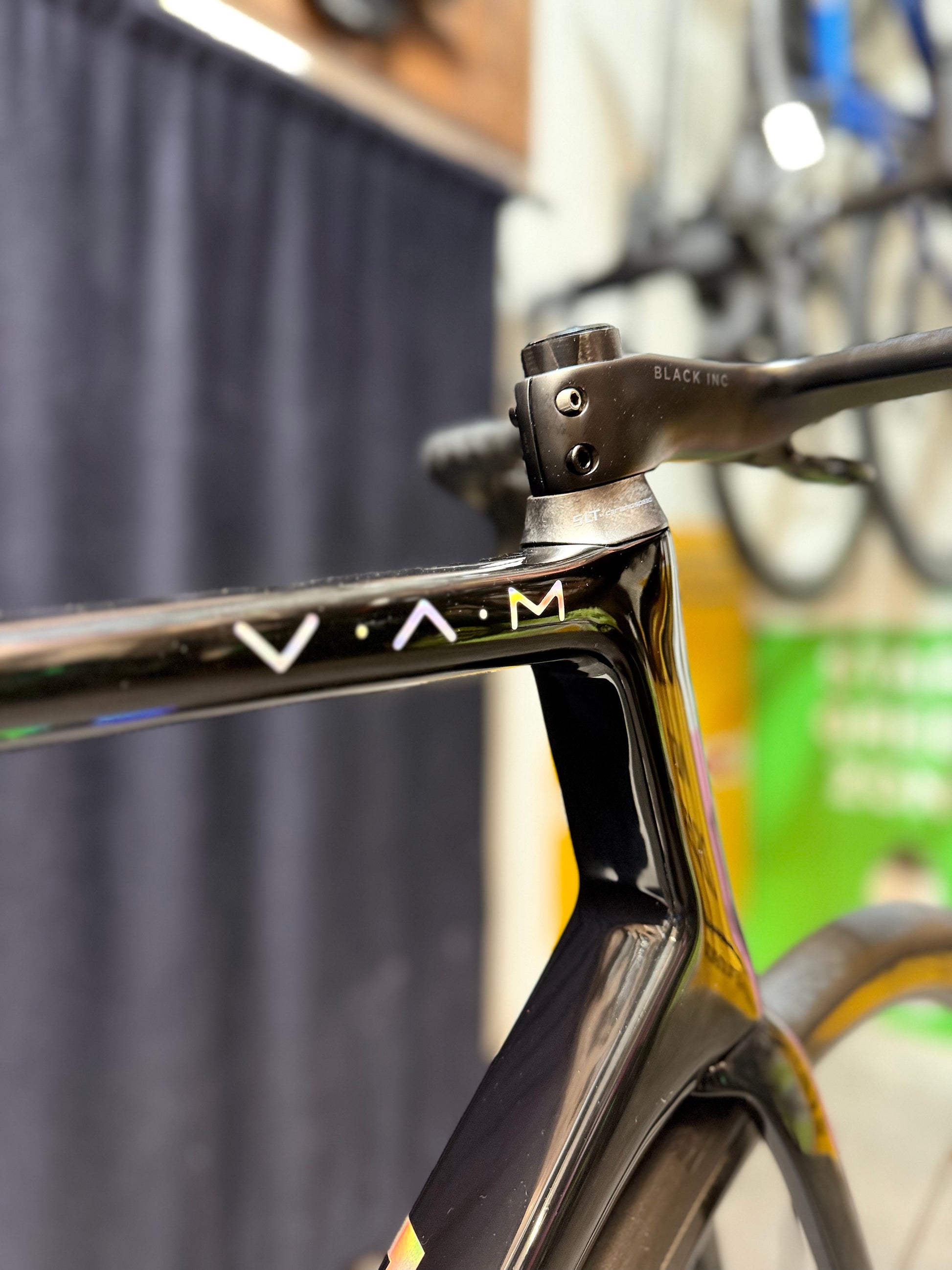 Lightweight O2 Vam 2024 usata — dettaglio