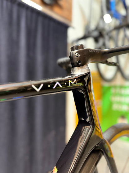 Lightweight O2 Vam 2024 usata — dettaglio