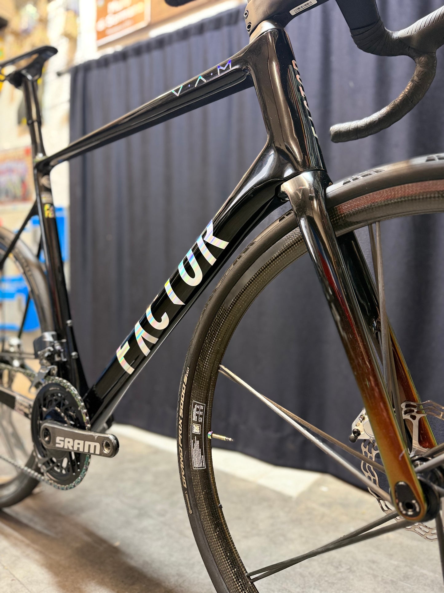 Lightweight O2 Vam 2024 usata — dettaglio