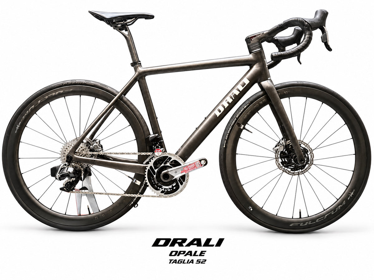 Opale Pure Carbon 2024 usata — vista laterale