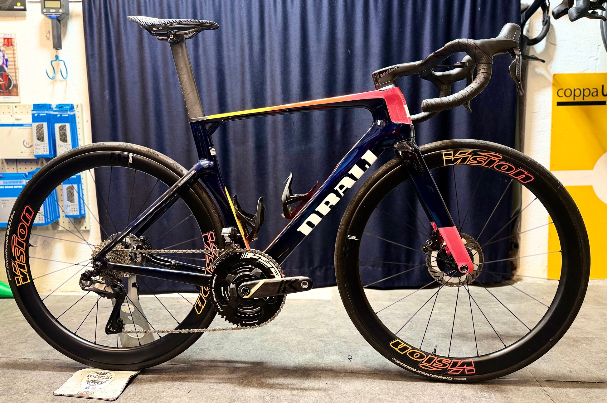 Iridio Team Repsol — gruppo Shimano Ultegra Di2, taglia 54