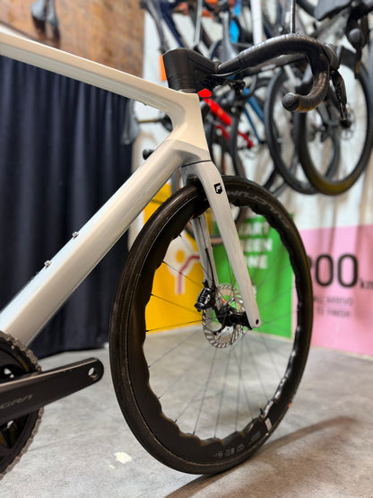 Focus Izalco Max 9.8 2024 — Bici usata