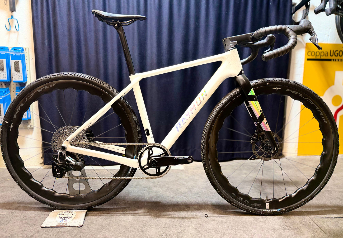 Soreno Ultimate — gruppo SRAM Force XPLR AXS, taglia S